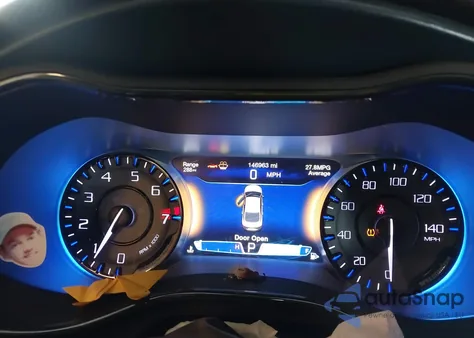 2015 Chrysler 200 S z USA, uszkodzony, nr VIN 1C3CCCBG1FN613745